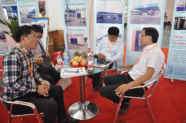 北京展會現場技術交流
